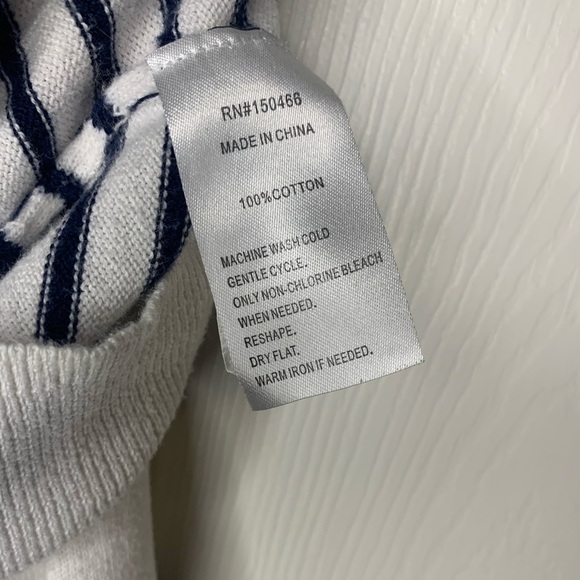 MIX by 41hawthorn, white sweater with navy stripe, xs. - Picture 4 of 4